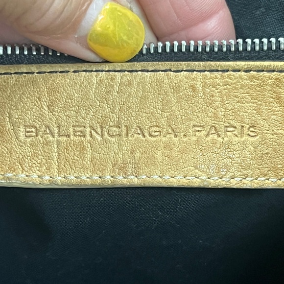 Balenciaga Leather Handbag - Picture 15 of 16